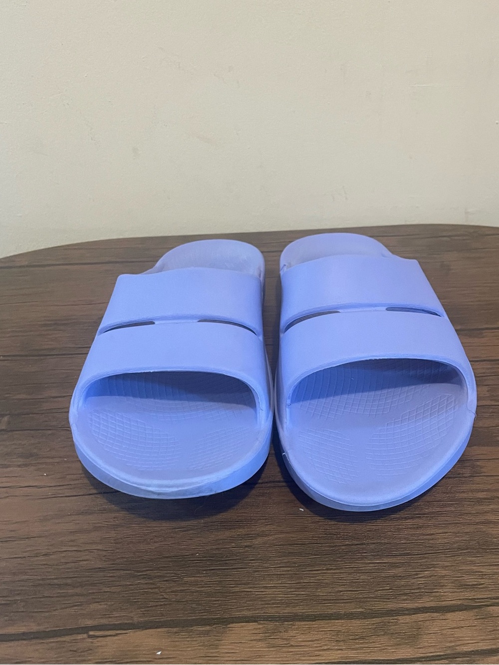 Lavender Unisex Slide Sandals - Comfortable Casual Flip-Flops M11/ W13